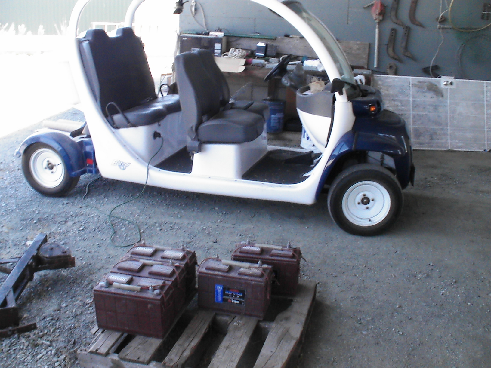 Electric Car & Trojan Deep Cycle Batteries